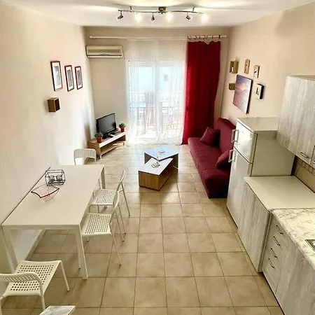 Apartment Nina Siviri