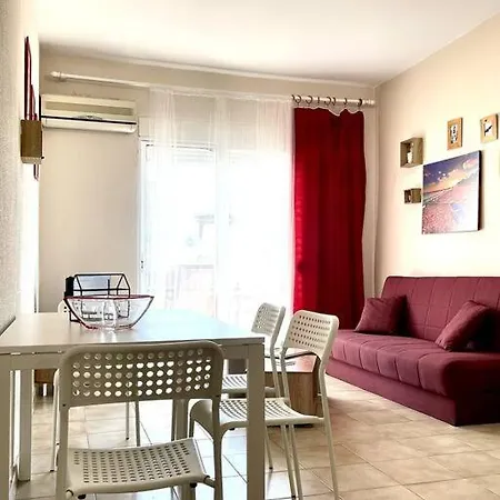 Nina Apartment *